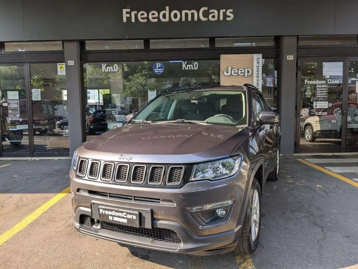 Usata Jeep Compass Longitude 140 CV (102 kW) 2020 Grigio scuro SUV