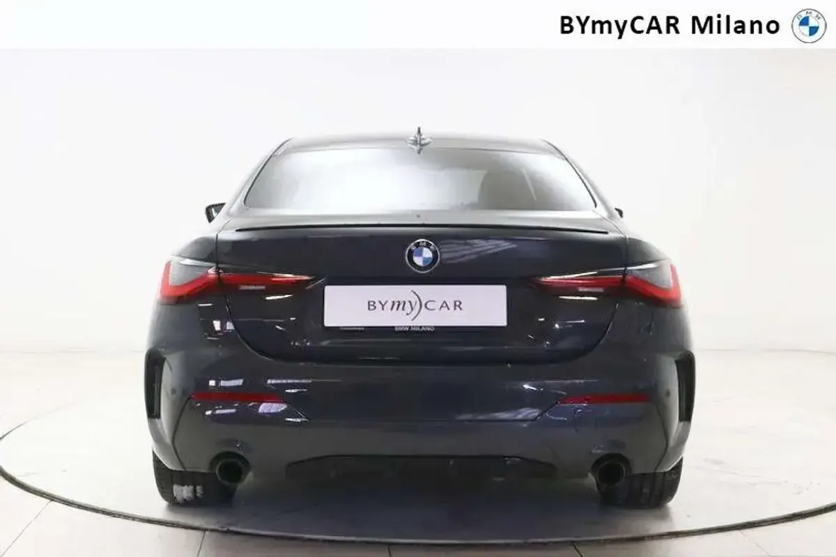 Usata BMW 420 M Sport 190 CV (139 kW) 2021 Dravit grey metallizzato Coupé