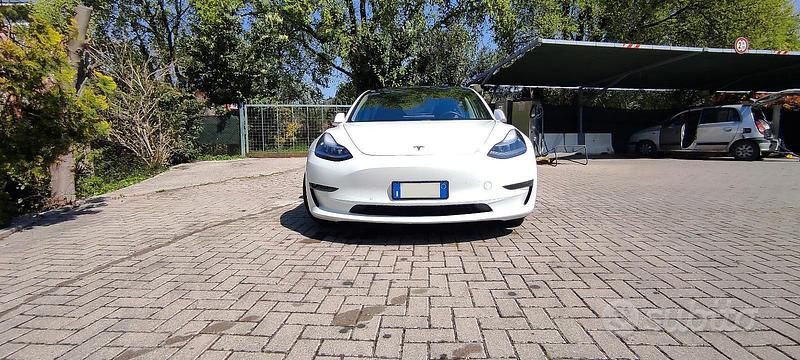 Usata Tesla Model 3 152 kW (208 CV) 2020 Bianco Berlina