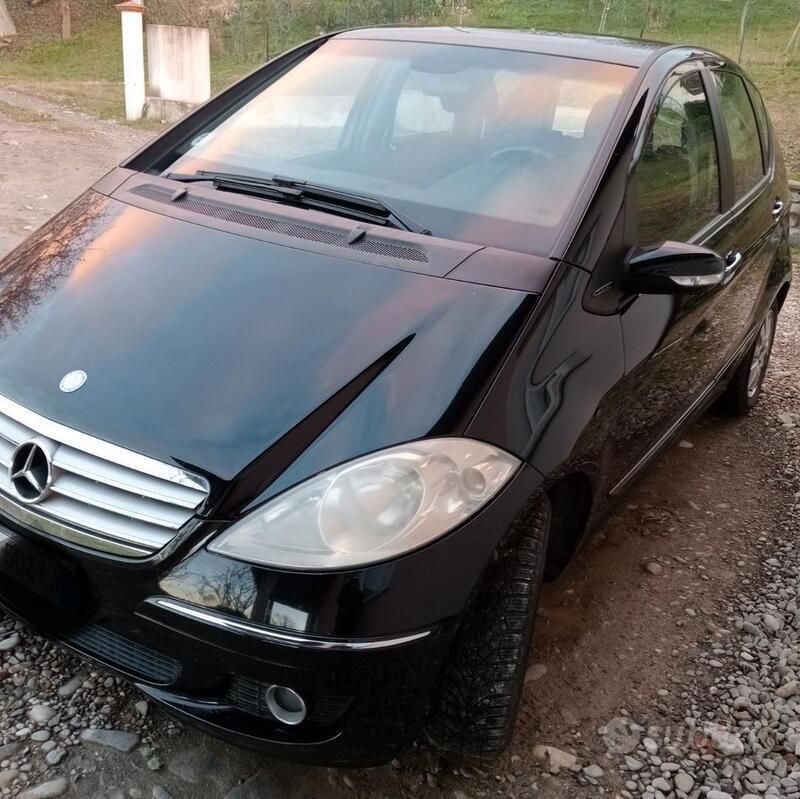 Usata Mercedes A200 95 CV (69 kW) 2005 Nero Berlina