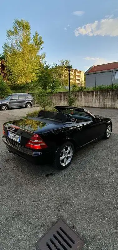 Usata Mercedes SLK200 163 CV (119 kW) 2003 Cabrio