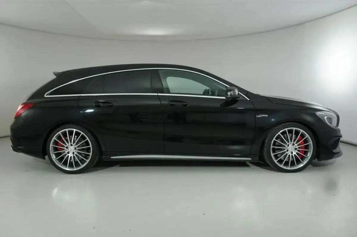 Usata Mercedes CLA45 AMG Shooting Brake AMG 381 CV (280 kW) 2016 Nero Station wagon