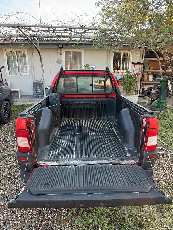 Usata Fiat Strada 2007 Rosso Pick-up