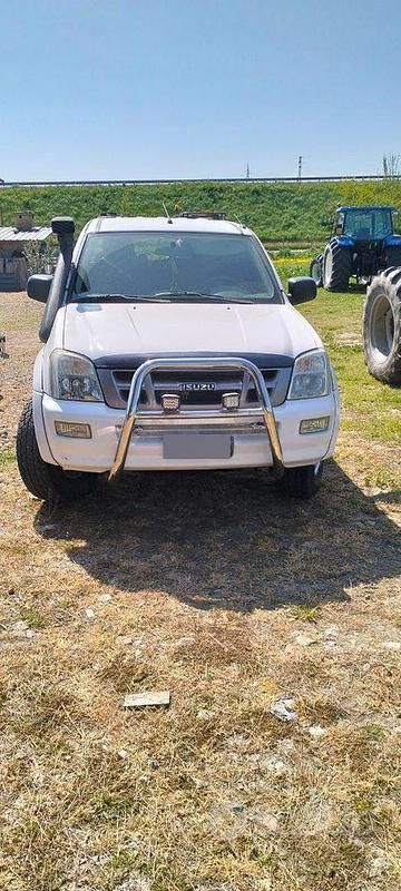 Usata Isuzu D-Max 2006 Bianco Cabrio