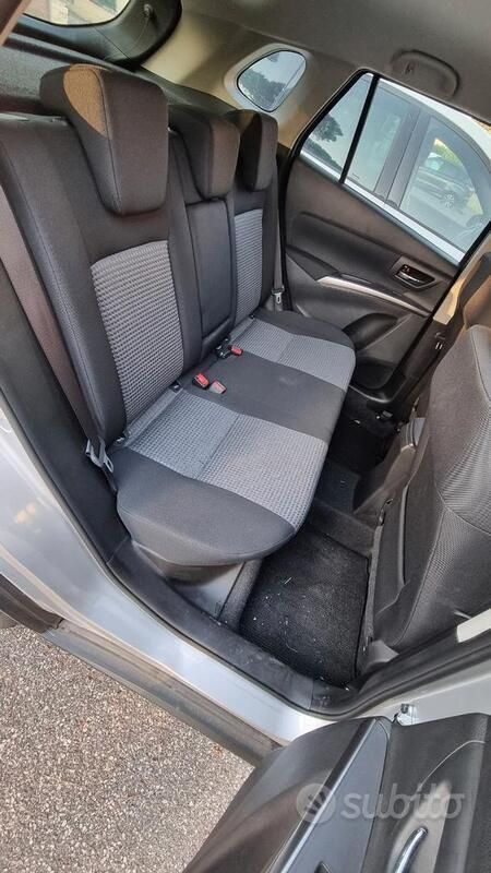 Usata Suzuki SX4 S-Cross 140 CV (102 kW) 2023 Grigio SUV