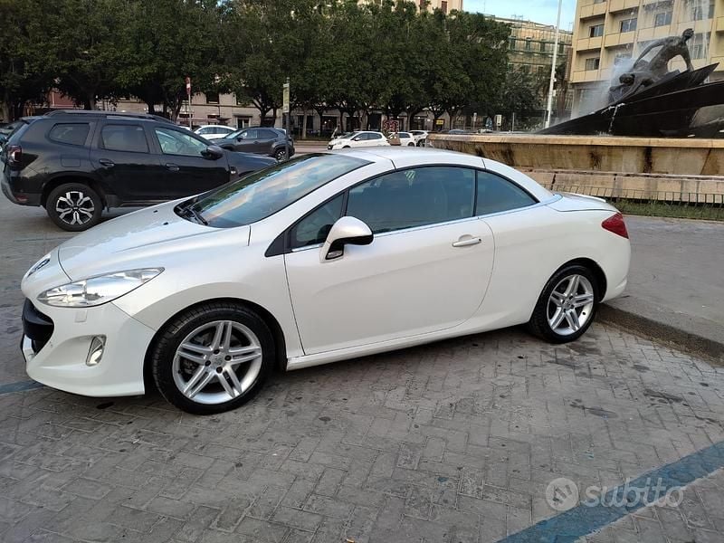 Usata Peugeot 308 CC 2010 Bianco Cabrio