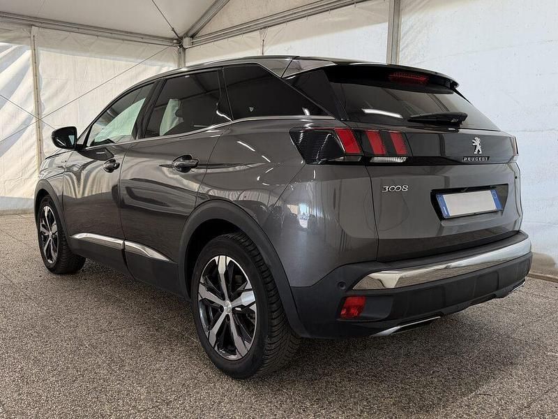 Usata Peugeot 3008 GT-line 130 CV (95 kW) 2019 Beige SUV