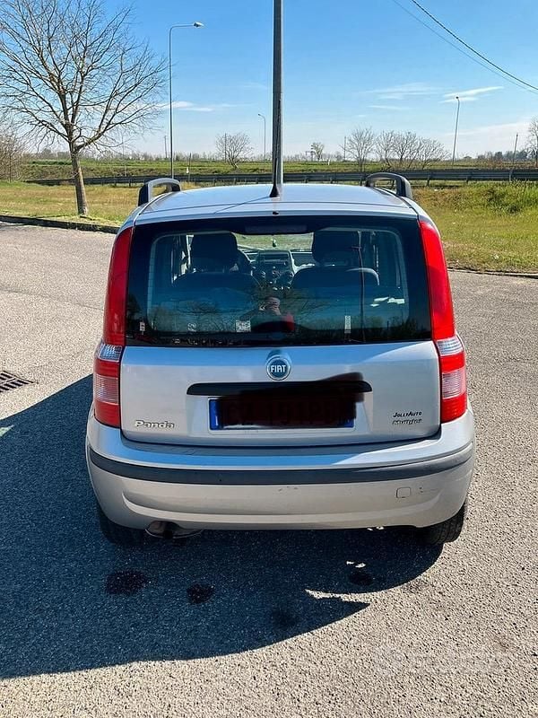 Usata Fiat Panda Dynamic 70 CV (51 kW) 2006 Grigio Utilitaria
