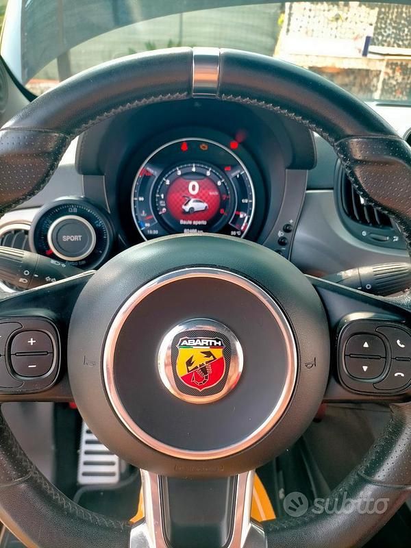 Usata Abarth 500 Turismo 135 CV (99 kW) 2017 Nero Utilitaria