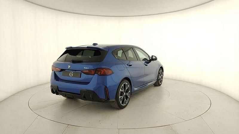 Nuova BMW 118 150 CV (110 kW) 2026 Brooklyn grey metallic Utilitaria
