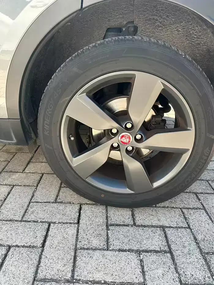 Usata Jaguar E-Pace S 150 CV (110 kW) 2019 Grigio SUV