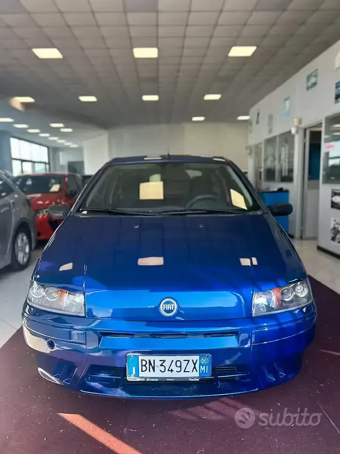 Usata Fiat Punto 60 CV (44 kW) 2000 Utilitaria