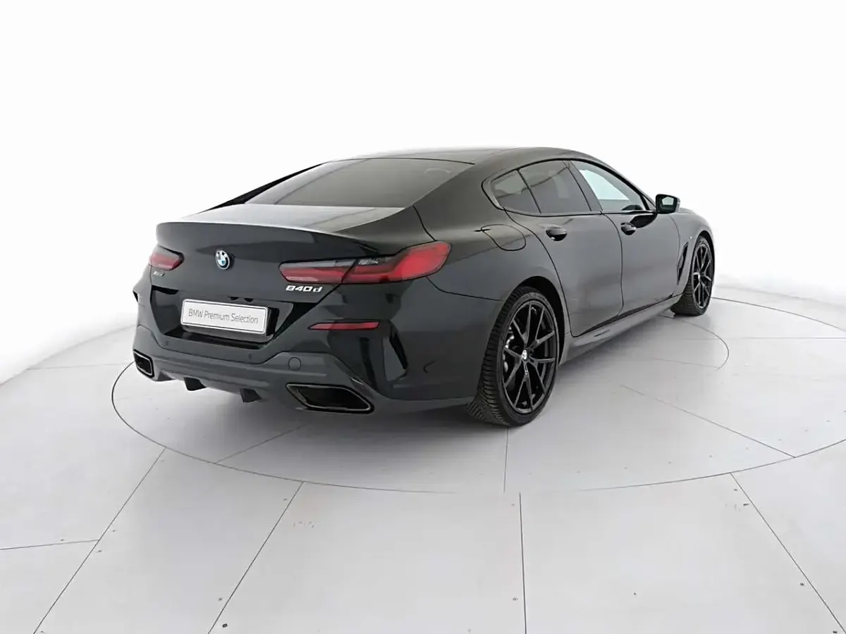Begagnad BMW 840 M Sport 340 HK (250 kW) 2025 Svart Sportkupé
