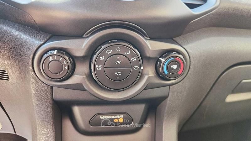 Usata Ford Ecosport 95 CV (69 kW) 2015 Bianco SUV