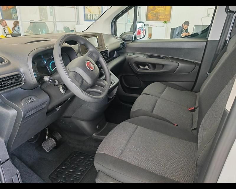 Usata Fiat Doblò 2023 Bianco Monovolume