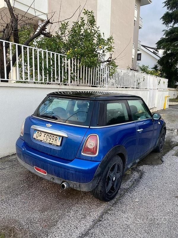 Usata Mini Cooper 109 CV (80 kW) 2008 Utilitaria