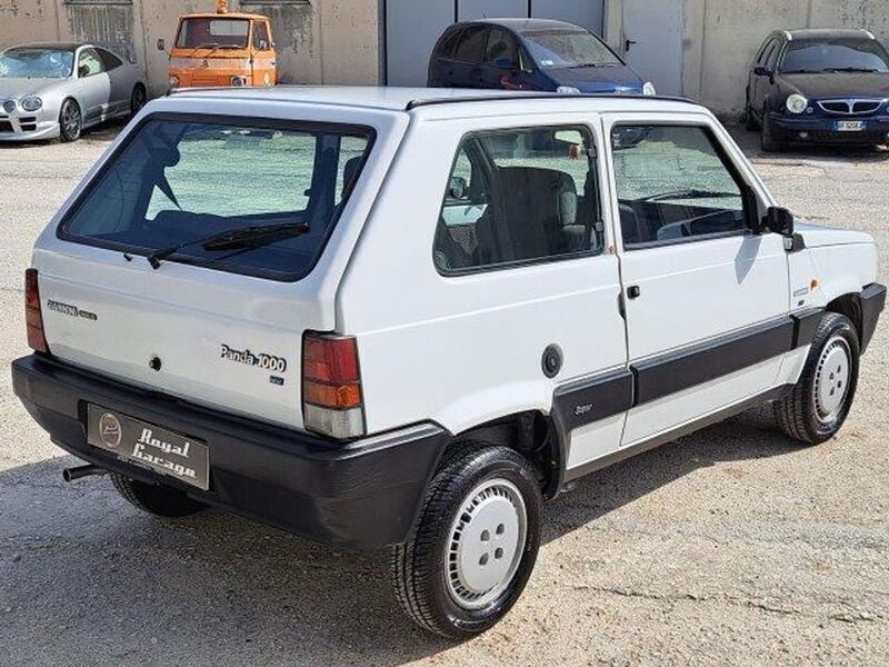 Usato 1993 Fiat Panda 1.0 Benzin 45 CV (4.900 €)