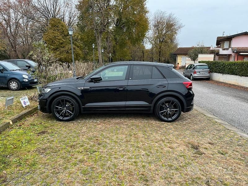 Usata VW T-Roc R 300 CV (220 kW) 2021 Nero SUV