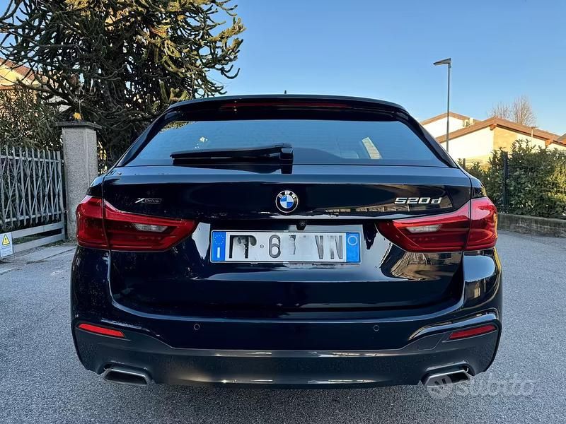 Usata BMW 520 M Sport 190 CV (139 kW) 2018 Blu Station wagon