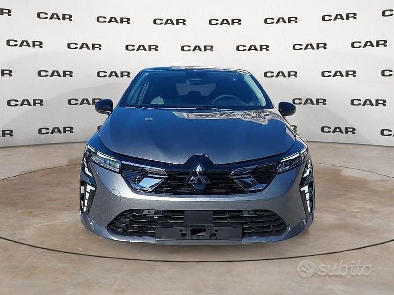 Nuova Mitsubishi Colt Invite 65 CV (47 kW) 2025 Grigio Utilitaria