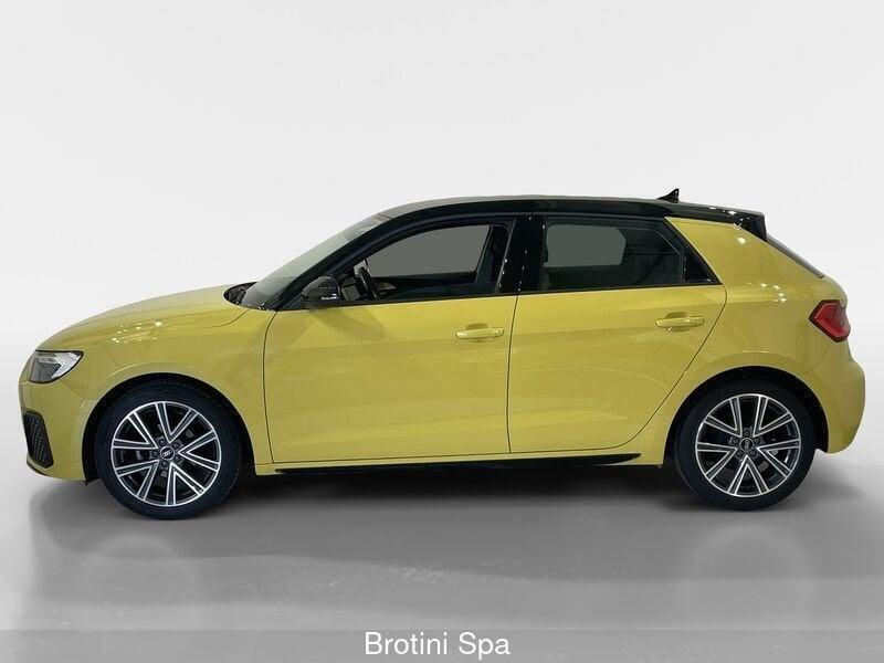 Usato 2021 Audi A1 1.0 Benzin 95 CV (22.000 €)