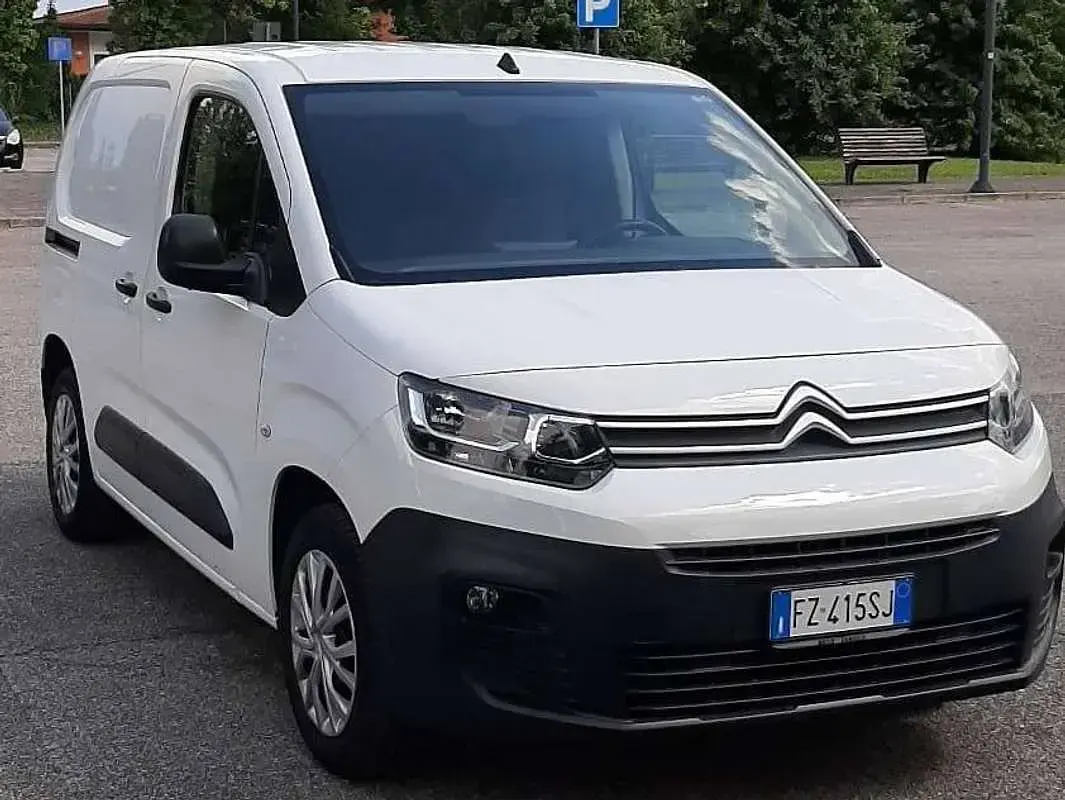 Usata Citroën Berlingo 75 CV (55 kW) 2019 Bianco Monovolume