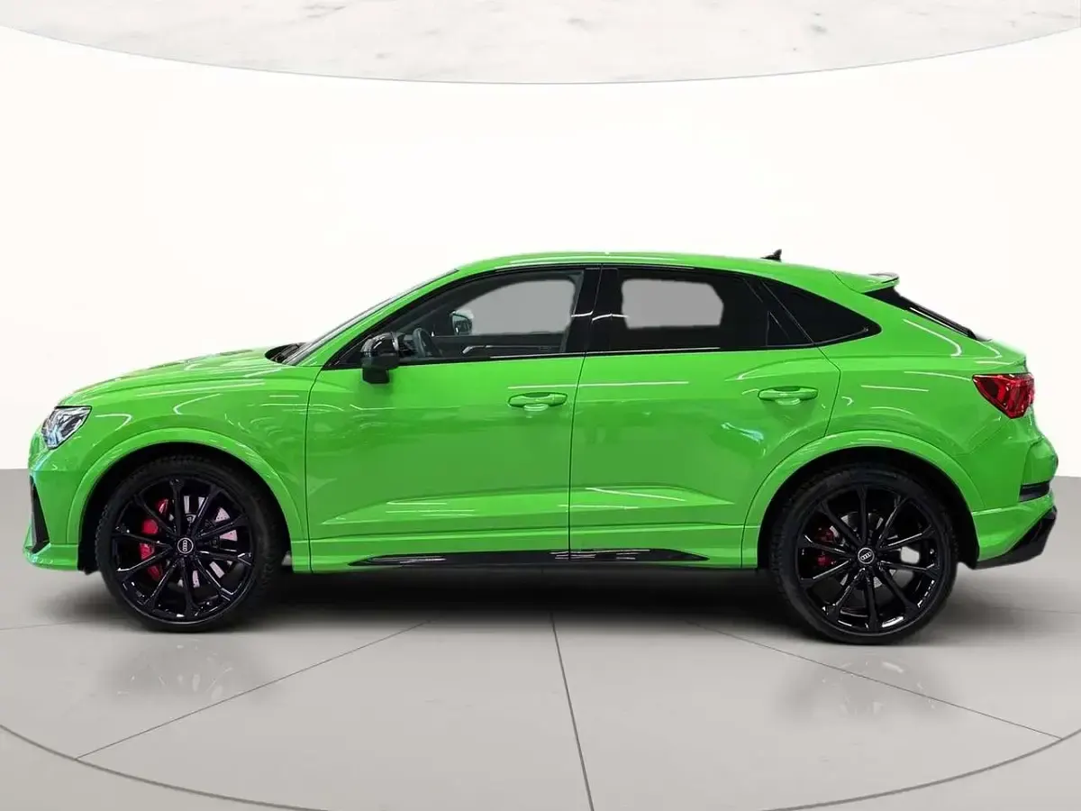 Usata Audi RS Q3 Sportback Ambiente 400 CV (294 kW) 2023 Verde kyalami SUV