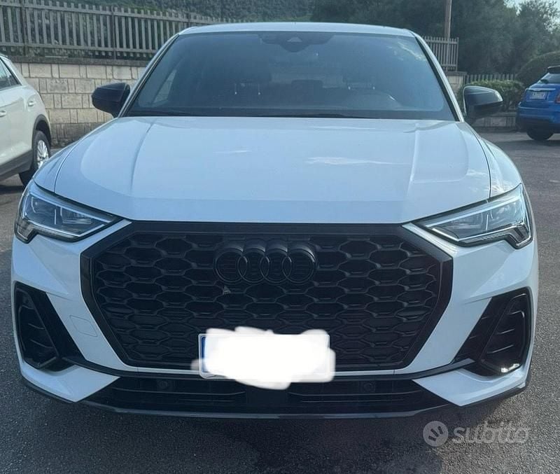 Usata Audi Q3 Black Edition 150 CV (110 kW) 2021 Bianco SUV