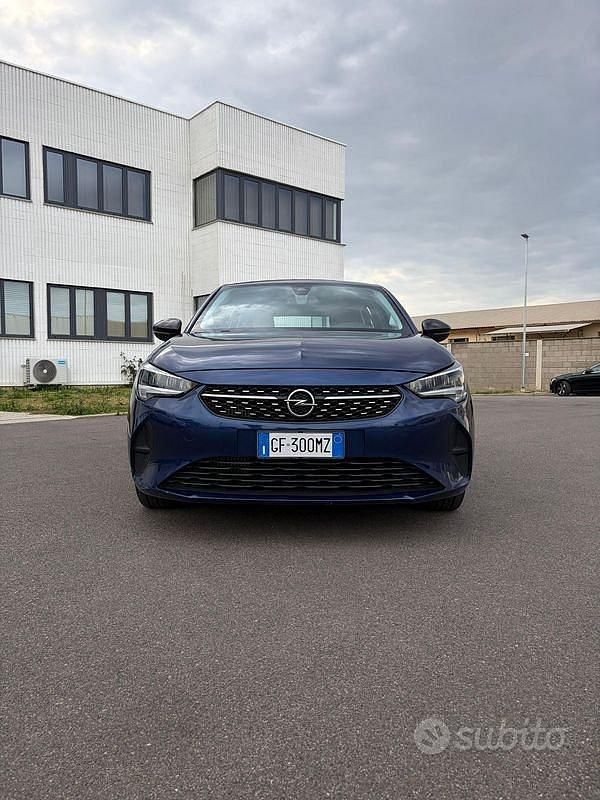 Usata Opel Corsa Elegance 101 CV (74 kW) 2021 Blu Utilitaria