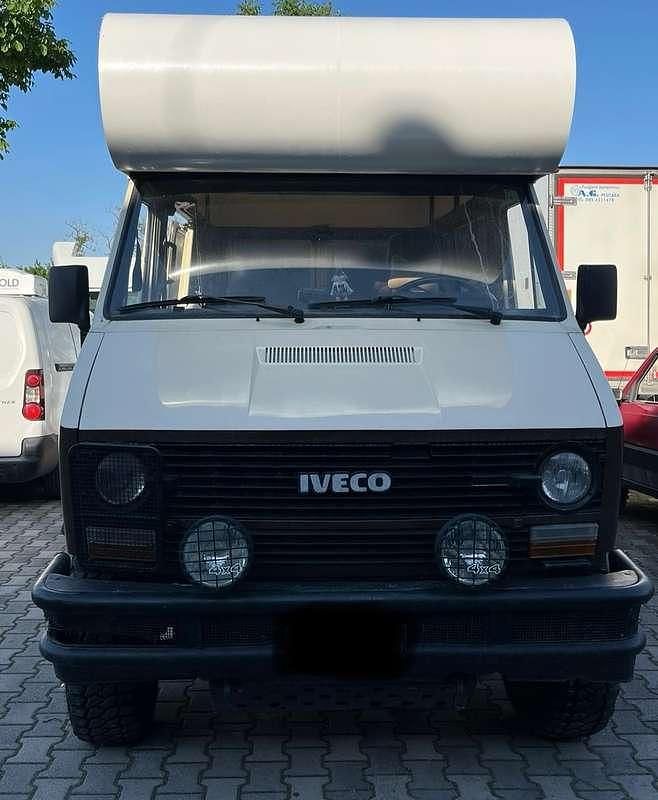 Usata Iveco Daily 124 CV (91 kW) 2005 Arancione Monovolume