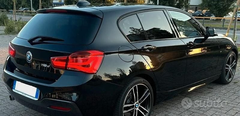 Usata BMW 114 Efficient Dynamics 95 CV (69 kW) 2018 Nero Utilitaria