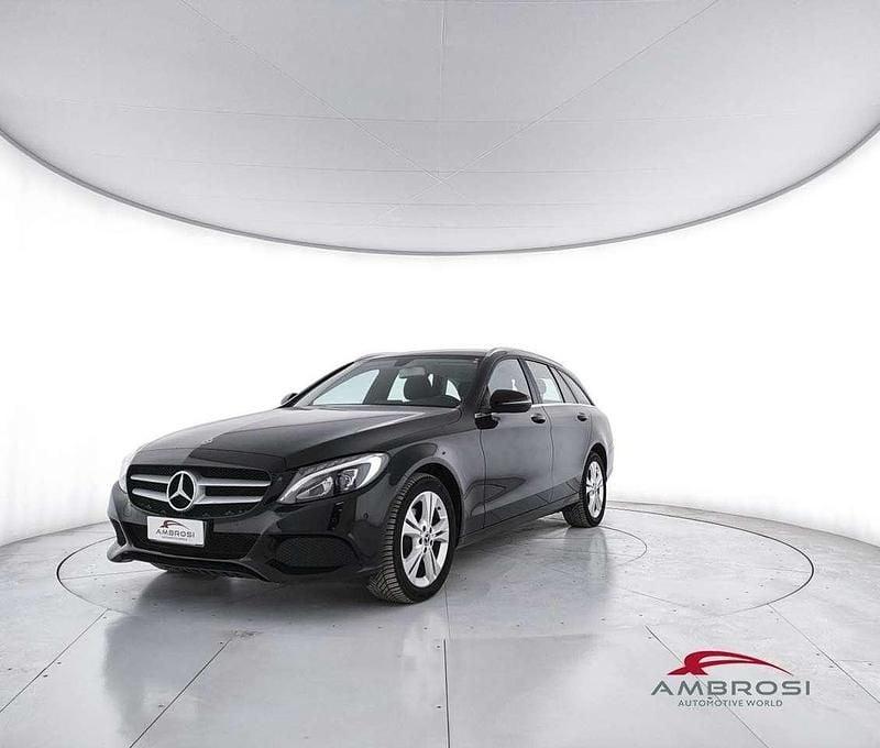 Usata Mercedes C200 Executive 136 CV (100 kW) 2018 Nero Station wagon