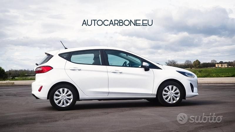 Usata Ford Fiesta 75 CV (55 kW) 2022 Nero Utilitaria