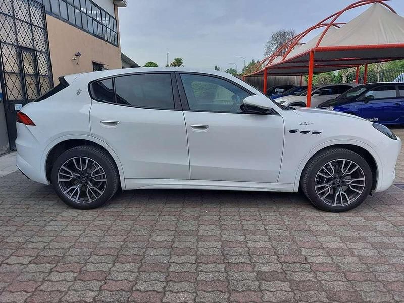 Usata Maserati Grecale GT 250 CV (183 kW) 2024 Bianco SUV