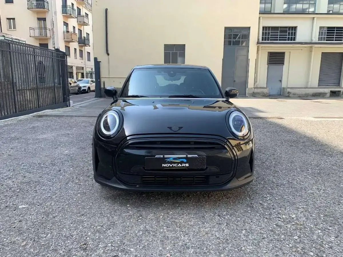 Usata Mini John Cooper Works 136 CV (100 kW) 2022 Nero Utilitaria