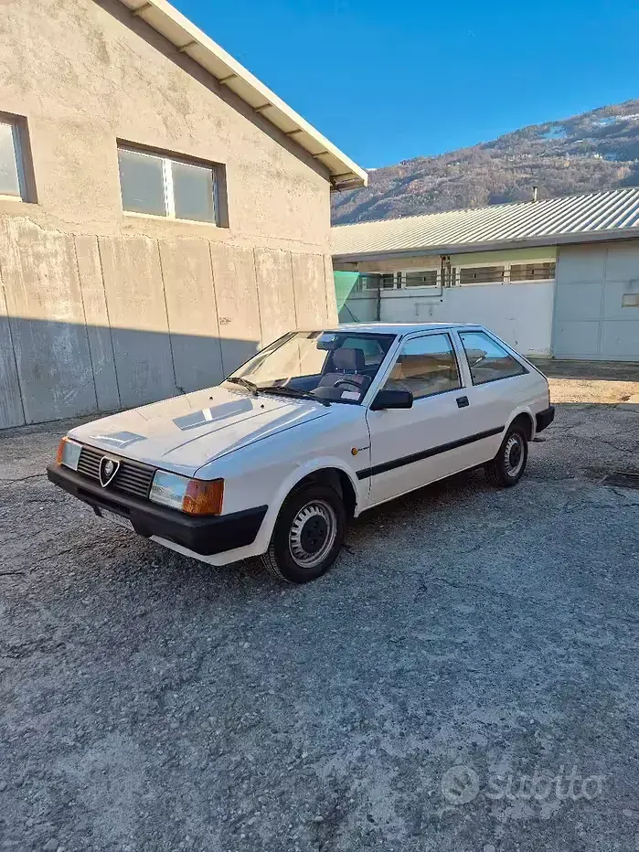 Usata Alfa Romeo Arna 68 CV (50 kW) 1985 Bianco Utilitaria