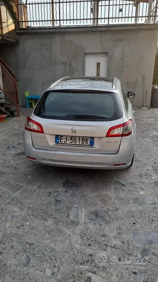 Usata Peugeot 5008 163 CV (119 kW) 2011 Grigio Monovolume