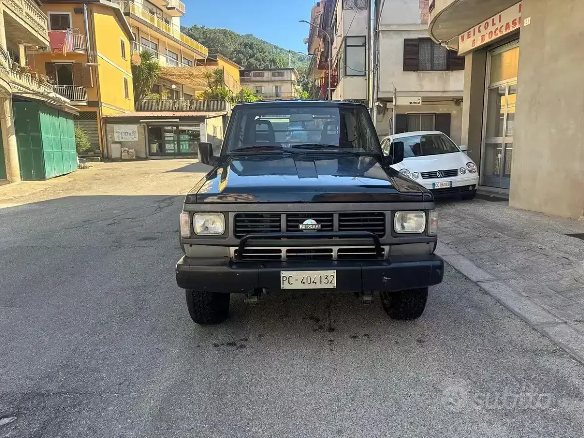 Usata Nissan Patrol 90 CV (66 kW) 1990 Nero SUV