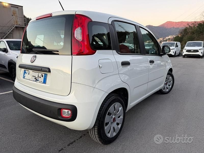 Usata Fiat Panda 69 CV (50 kW) 2019 Bianco Berlina