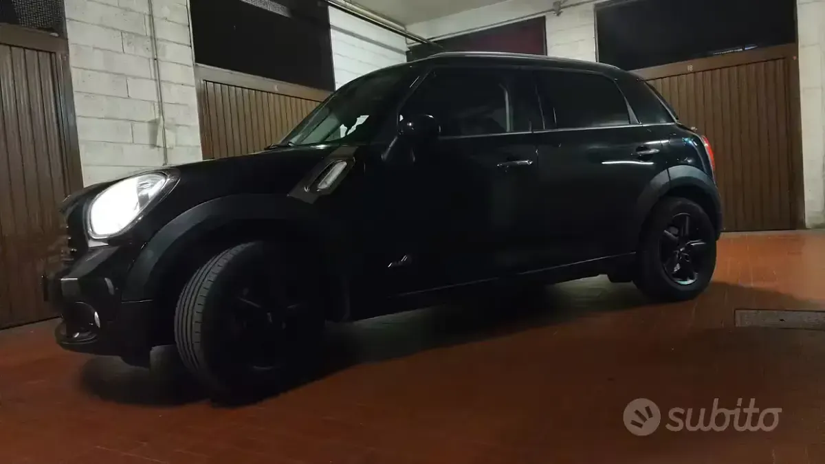 Usata Mini Cooper D Countryman 111 CV (81 kW) 2013 Nero SUV