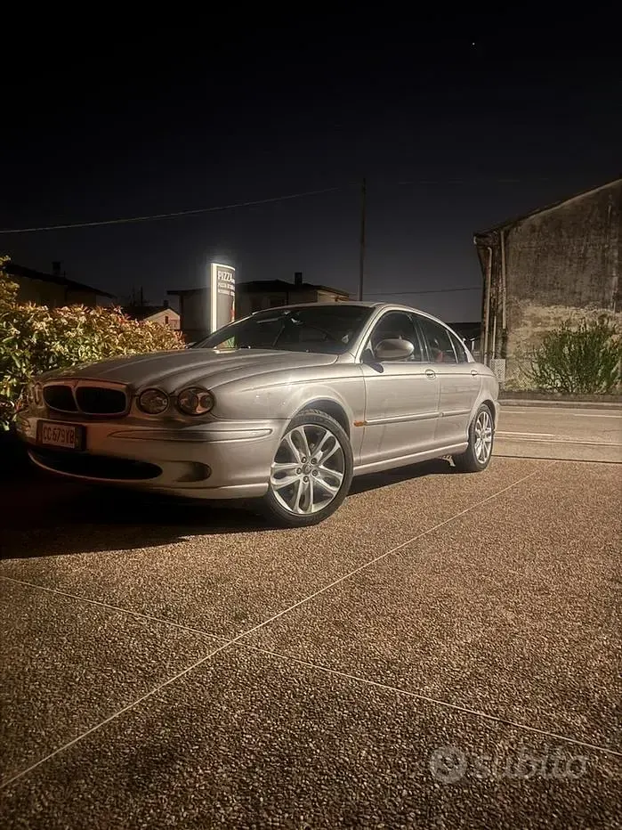 Usata Jaguar X-type 196 CV (144 kW) 2002 Berlina