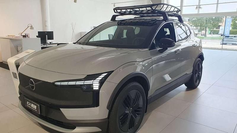Nuova Volvo EX30 CC Performance 116 kW (158 CV) 2025 Vapour grey SUV