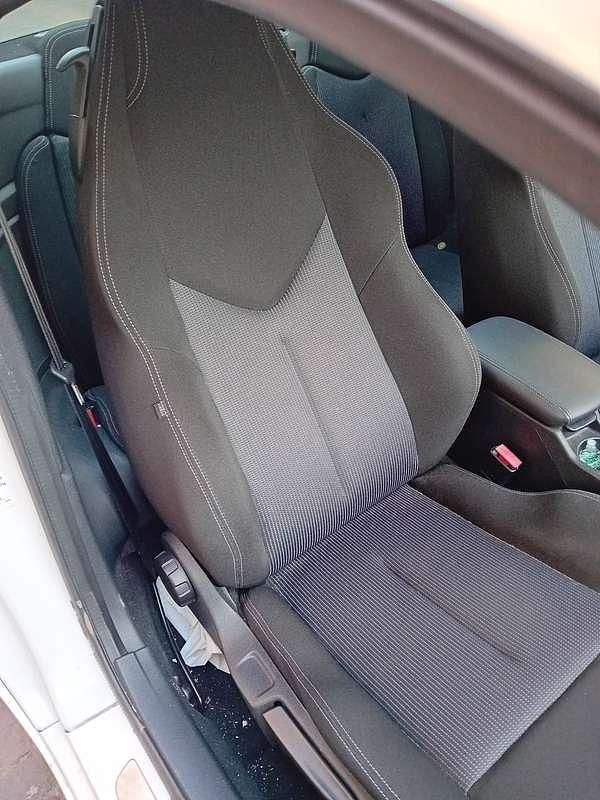 Begagnad Peugeot RCZ 163 HK (119 kW) 2012 Sportkupé