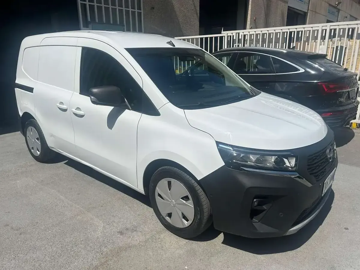 Usata Nissan Townstar 131 CV (96 kW) 2023 Bianco Furgone