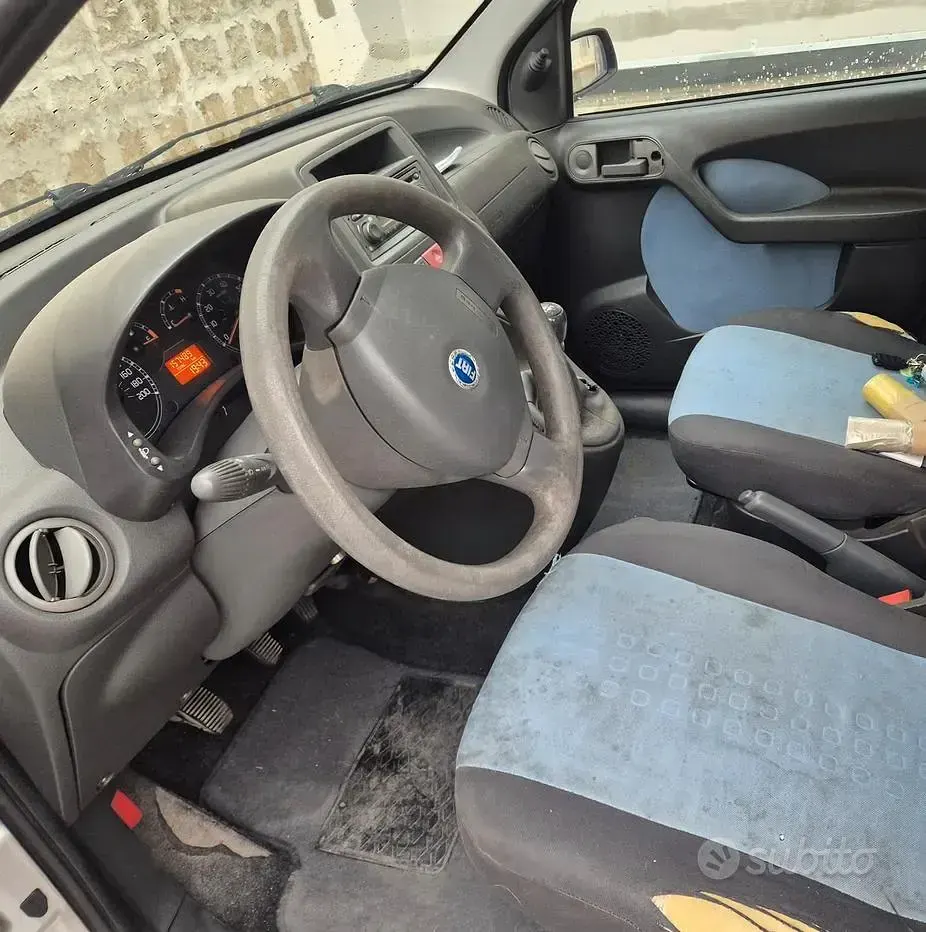 Usata Fiat Panda 69 CV (50 kW) 2007 Grigio Utilitaria
