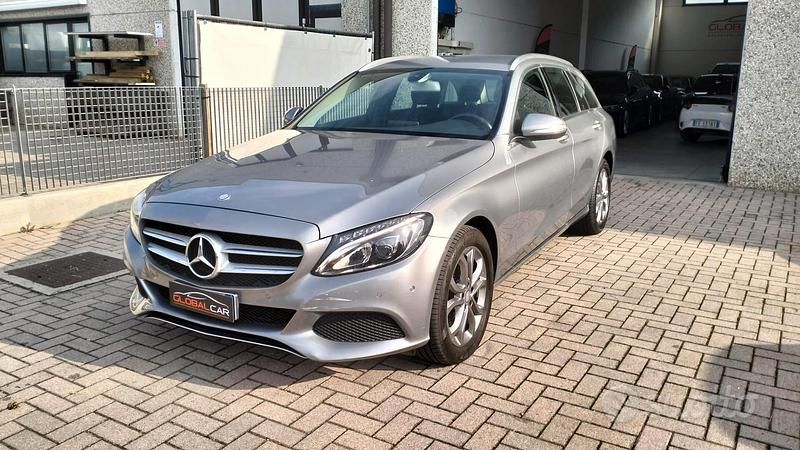 Usata Mercedes C200 Premium 136 CV (100 kW) 2015 Grigio Station wagon