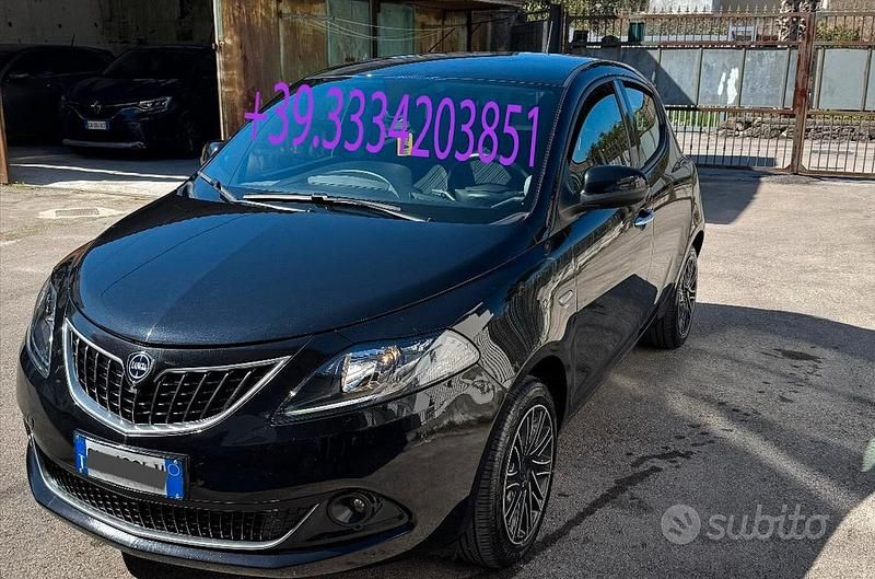 Usata Lancia Ypsilon S 69 CV (50 kW) 2022 Nero Utilitaria