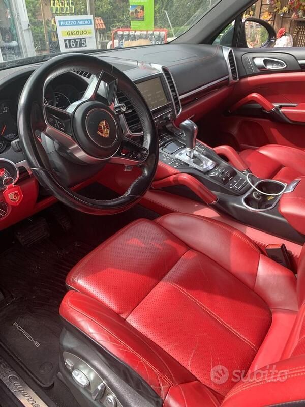 Usata Porsche Cayenne 2015 Nero SUV