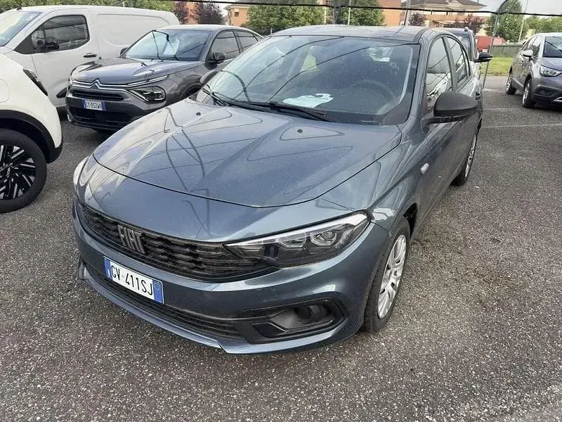 Usata Fiat Tipo 131 CV (96 kW) 2024 Blu/azzurro Utilitaria