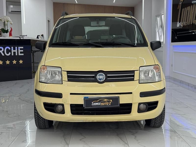 Usata Fiat Panda Dynamic 60 CV (44 kW) 2007 Giallo Utilitaria